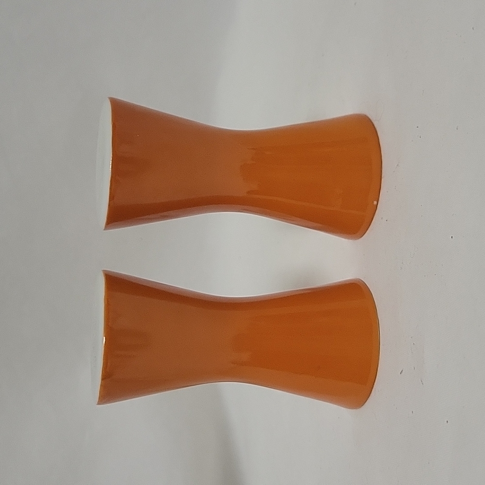Amthor Imports Japan Salt & Pepper Shakers- Orange